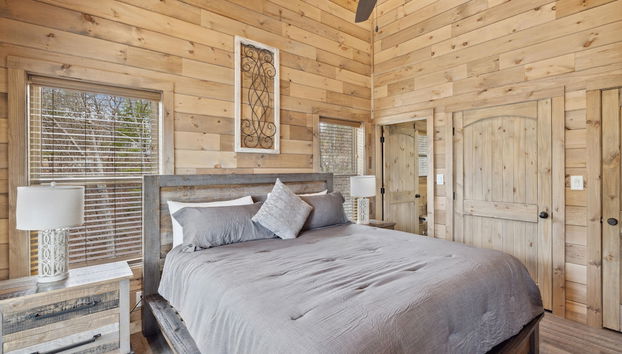 Enchanted Escape 3 Bedroom Cabin by RedAwning - Foto 2, Habitación