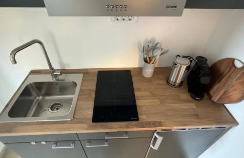 Cellinis Home Apartment - Photo 13