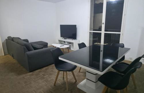 Appartement 70m² Pierrelatte Cosy, NETFLIX+WIFI - Foto 4