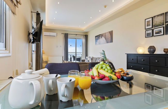 Hill View Restaurant & Apartments - Photo 24