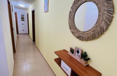 APARTAMENTO SITUADO EN EL CENTRO CON 3 HABITACIONES, DISPONE DE AIRE ACONDICIONADO Y WIFI A 150m DE LA PLAYA Y EL CASTILLO - Photo 18