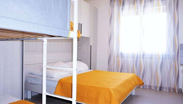 5-person Caorle Apartment With Pool - Foto 3, Habitación