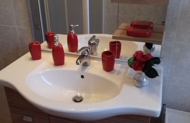 Arona-lake Maggiore Apartment in Quiet Area Suitable for Families - Foto 10