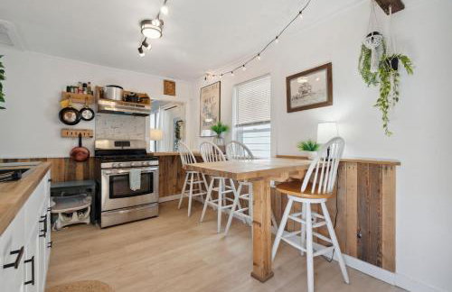 Steps to Beach Fireplace Pat's Porch - Photo 3