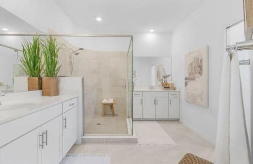 Babcock National Coach Crisp, Elegant and Serene - Foto 10