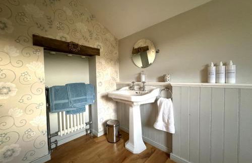 Holly Tree Cottage - Photo 24