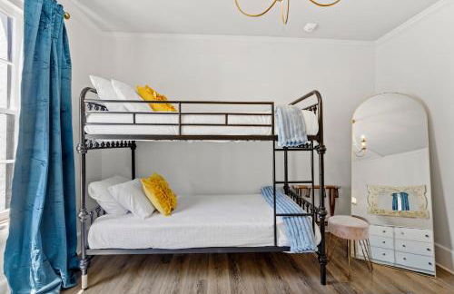 Old Spanish House Suite C Downtown Retreat - Photo 13