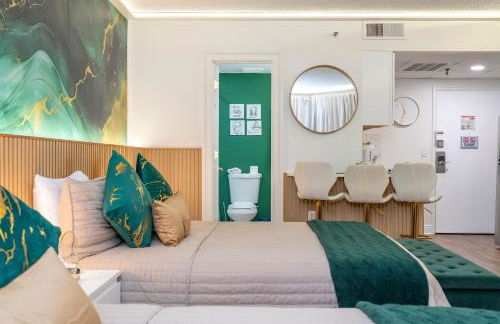 Emerald Luxe Lakeview 6 min to EPIC Universe - Foto 11