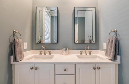 New Listing - Centrally located Beaufort home - Foto 27