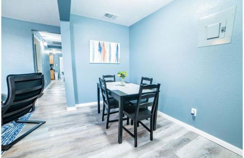 Fascinating 2br/1ba Near Festive DT and Riverwalk - Foto 12