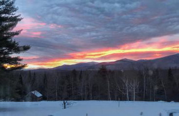 WOW New Spectacular Franconia Home - history - views - fire pit - hot tub - pool - grandeur - MUST SEE - Foto 13