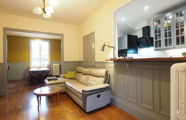 Elegant Bourgeoise Style House - Foto 13