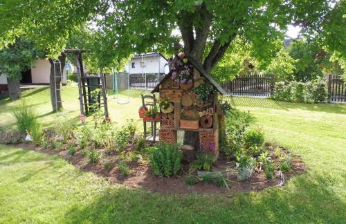 Apartment with terrace and pool in the garden - Foto 17