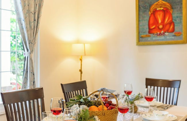 Alaya Stays 3 BHK with Pvt Pool-Daffodil - Foto 26