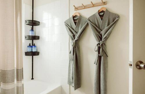 Walk to Beach - Beach Gear - Easy Parking - Foto 31