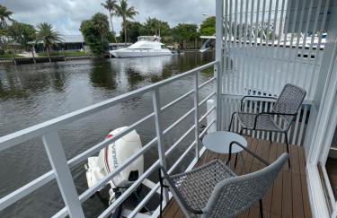 Unique Houseboat Modern and New - Foto 6