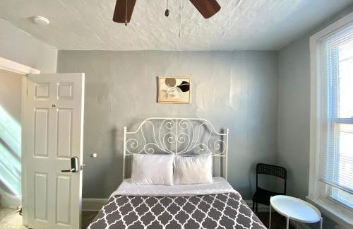 Clover 2900 - Apartment and Rooms with Private Bathroom near Washington Ave South Philly - Foto 34