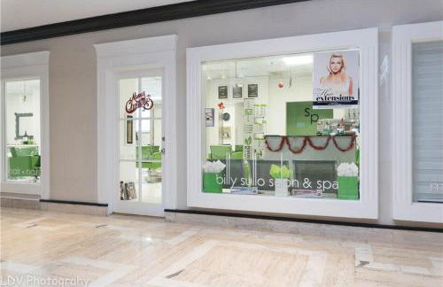 Oceanview on SAND located in Ocean Manor Resort Fort Lauderdale Beach 2 bed 2 bath spacious corner unit partial ocean view - Foto 53