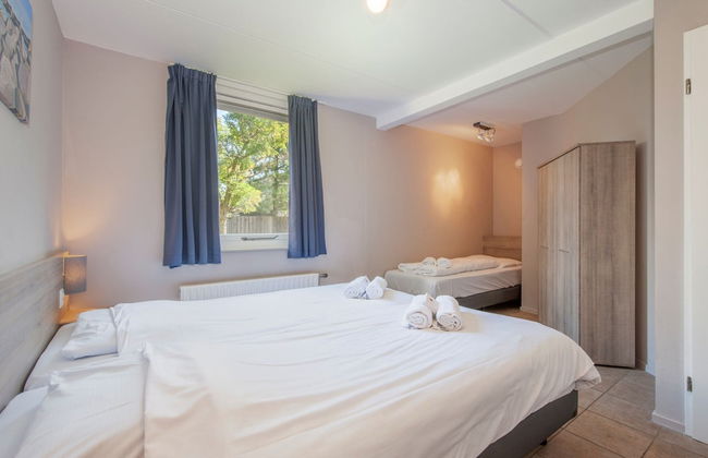 Villa in Netherlands Near Roompot Beach - Foto 2