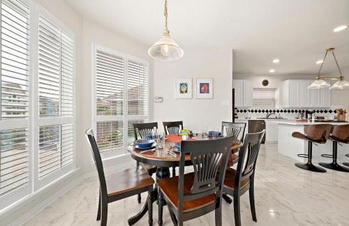 Houston Lake Retreat Pool Lake Front Spa - Foto 7