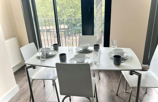 London Riverside Apartment Retreat - Foto 15