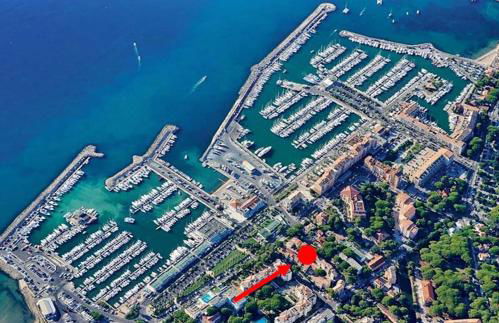 Appartement 2 pièces avec Balcon, Clim et Parking au Port de Hyères - Foto 1