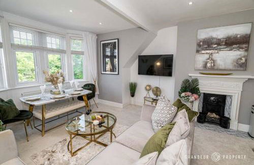 Park Views by Grandeur Property - Photo 32