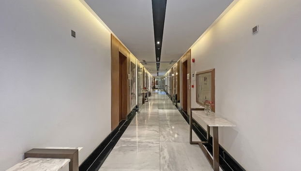 bnbmehomes-2BR nr King Khalid Airport-C3 - Foto 3, Vestíbulo