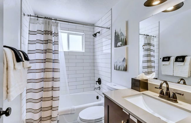 Cozy 2BR Apt w Parking Near Downtown SLC - Foto 27