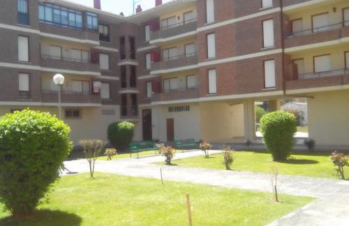 Vivienda uso turistico El Vie - Photo 1