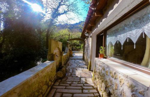 Angela's River Paradise Cottages - Foto 24