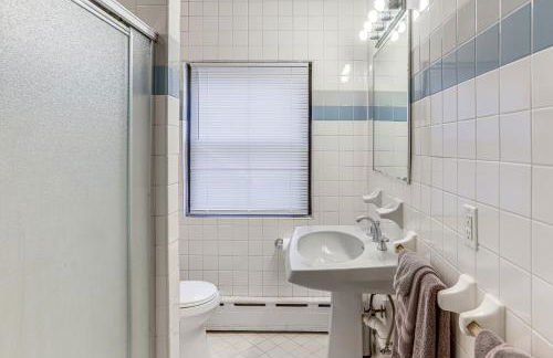 Striking Tudor Revival in Five Points District! - Foto 3