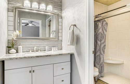 Pool, Game Room, Fast WiFi, 25 mile biking trail - Foto 14