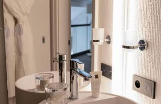 Apartments in the heart of Cannes - Photo 62