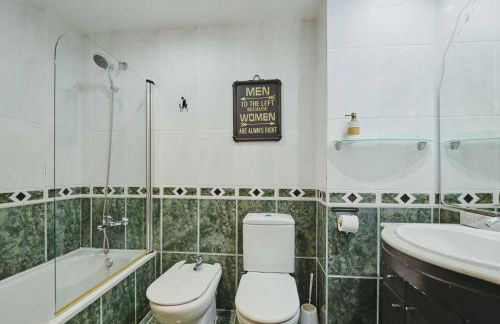 3 bedroom Huge apartament near the beach - Foto 28