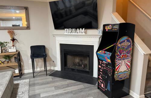 ThrillStay Braves & Six Flags Family House - Foto 61