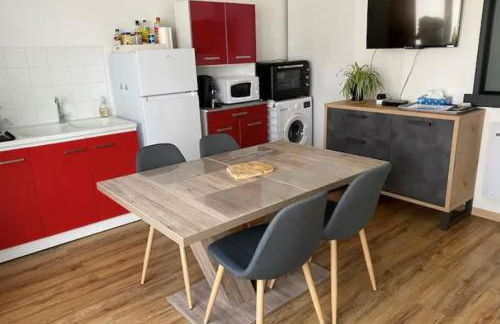 Joli T2 dans une maison de village - Foto 1