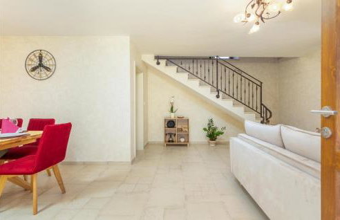 Cozy Home In Rojnici With Wifi - Photo 20