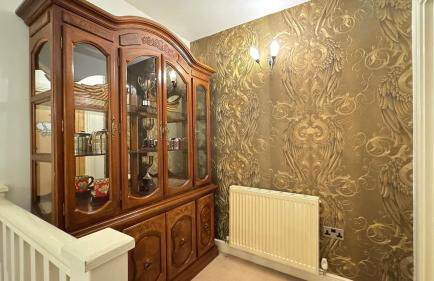 Spacious 2-Bedroom Duplex with Jacuzzi Bath and Free Gated Parking - Foto 21