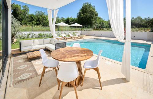 Villa Pura Vida with pool and whirlpool near Umag - Foto 7