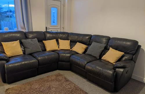 Charming 3-Bed House in Whitwell village - Photo 17