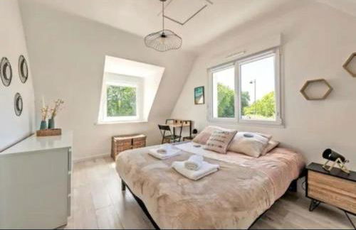 Family House Near Mousterlin Beaches - Foto 7