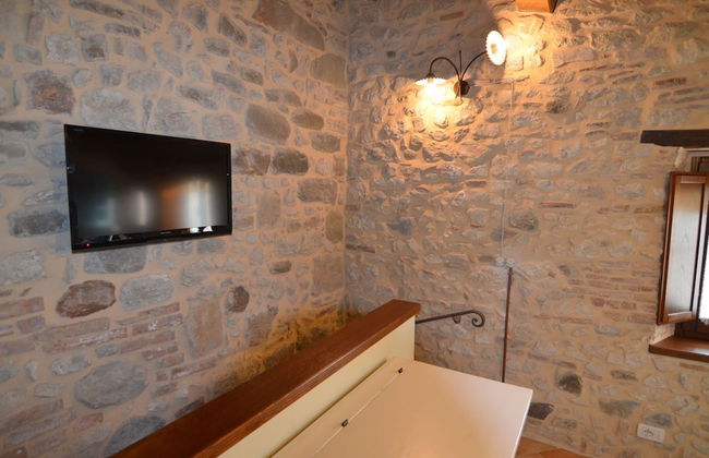 Appealing Apartment in Petrella Guidi With Near Centre - Foto 27