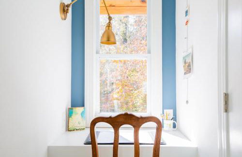 Studio Apt on HRT hosted by Longview Stays - Foto 13