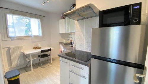Chez Fiatope - Appartement Calme avec balcon & Parking, proche Tram T6 - Foto 4, stove