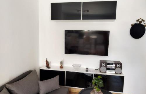 Minimal apartment by the beach - Foto 4