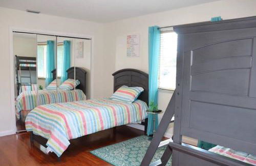 4/3.5 House with pool- Boynton Beach, FL. - Photo 59