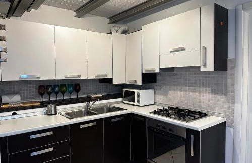 La Casetta del Centro Luminoso loft con terrazzo e giardino - Foto 11