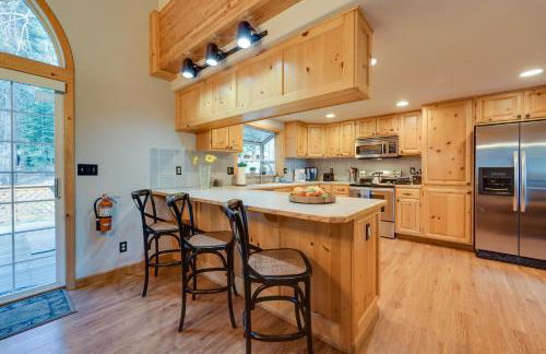 4 Mi to Downhill Ski Resort! Spacious Family Haven - Foto 9