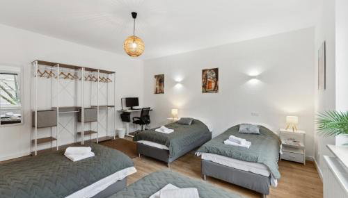 Modern-Netflix-Messe-Veltins Arena-Free Parking - Foto 4, towels